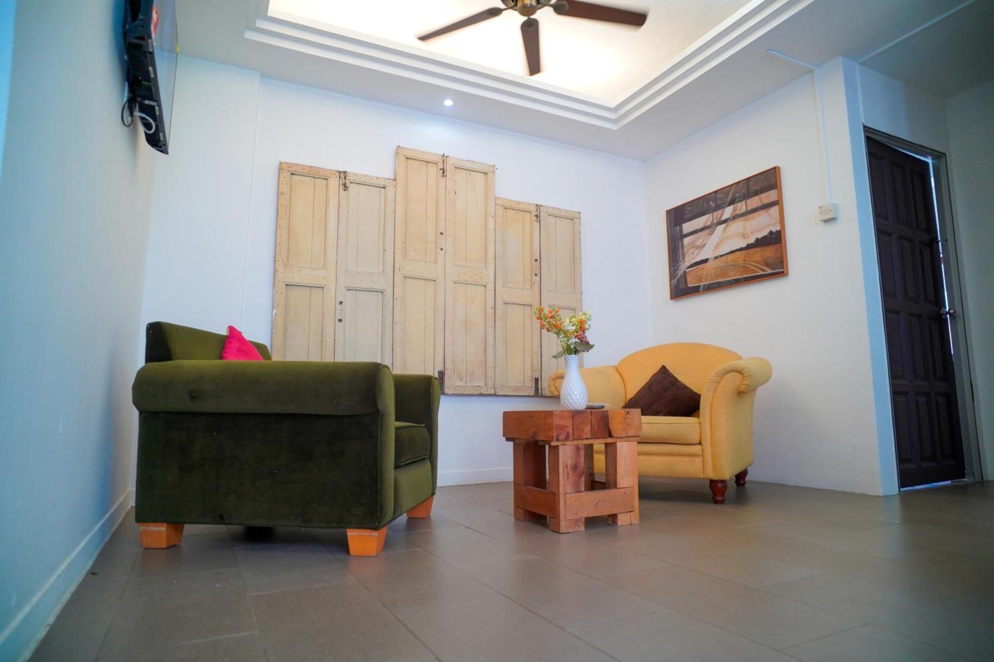 Redstone Boutique Hotel Куала-Лумпур Экстерьер фото