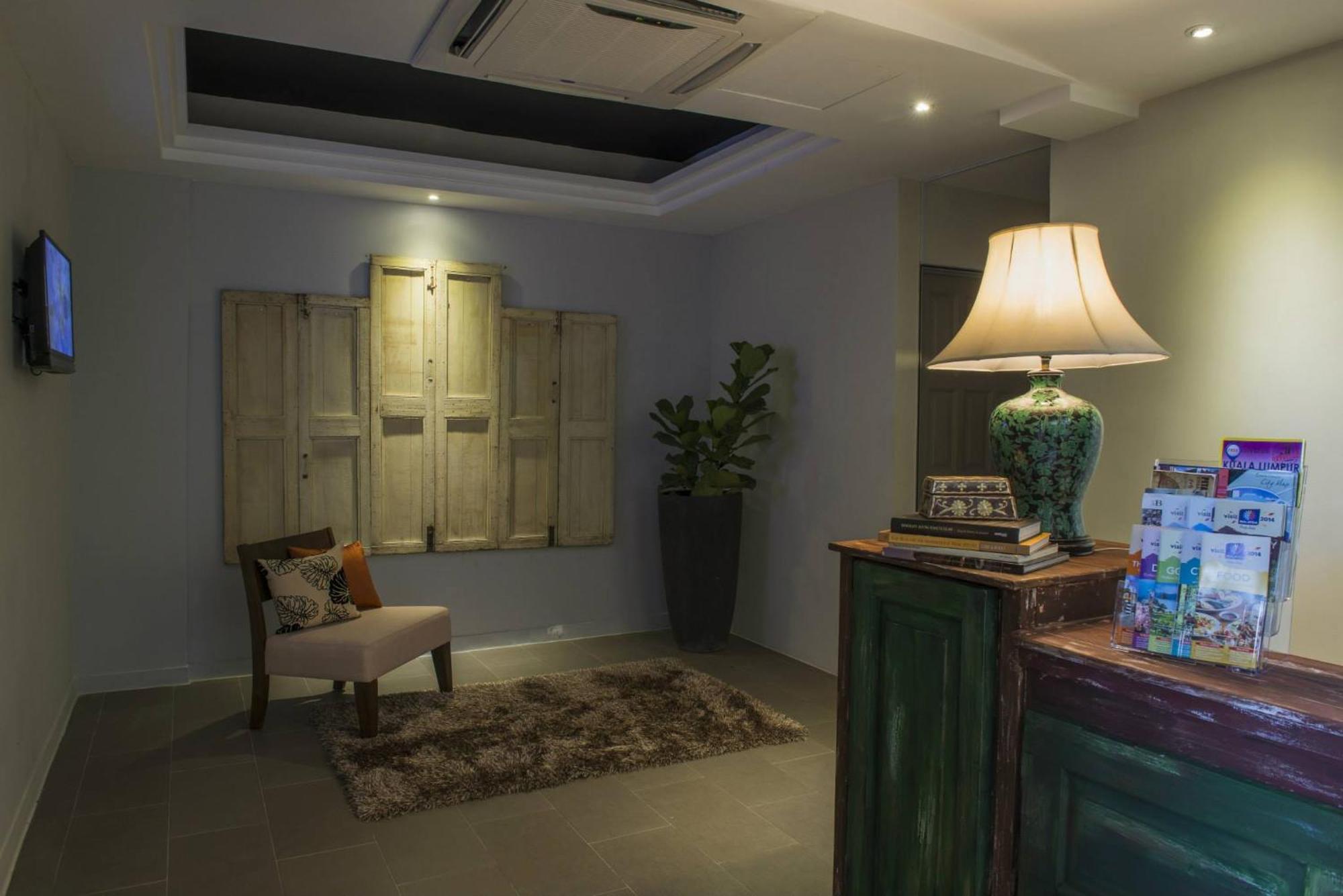 Redstone Boutique Hotel Куала-Лумпур Экстерьер фото